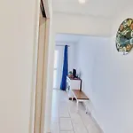 בית נופש Ocean View 1 Bedroom In אדחה